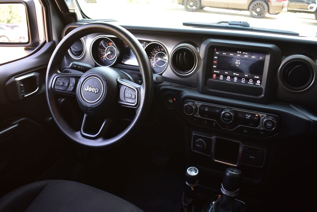 2022 Jeep Wrangler Sport