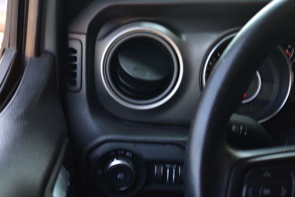 2022 Jeep Wrangler Sport