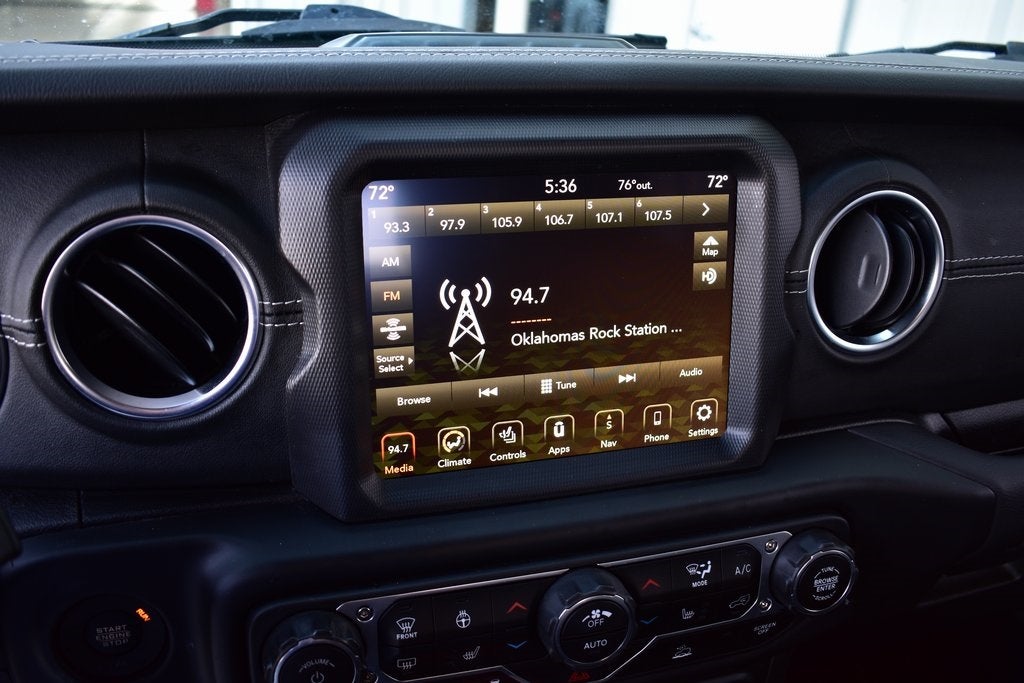 2023 Jeep Wrangler Sahara 4xe w/Body Colored Hard Top