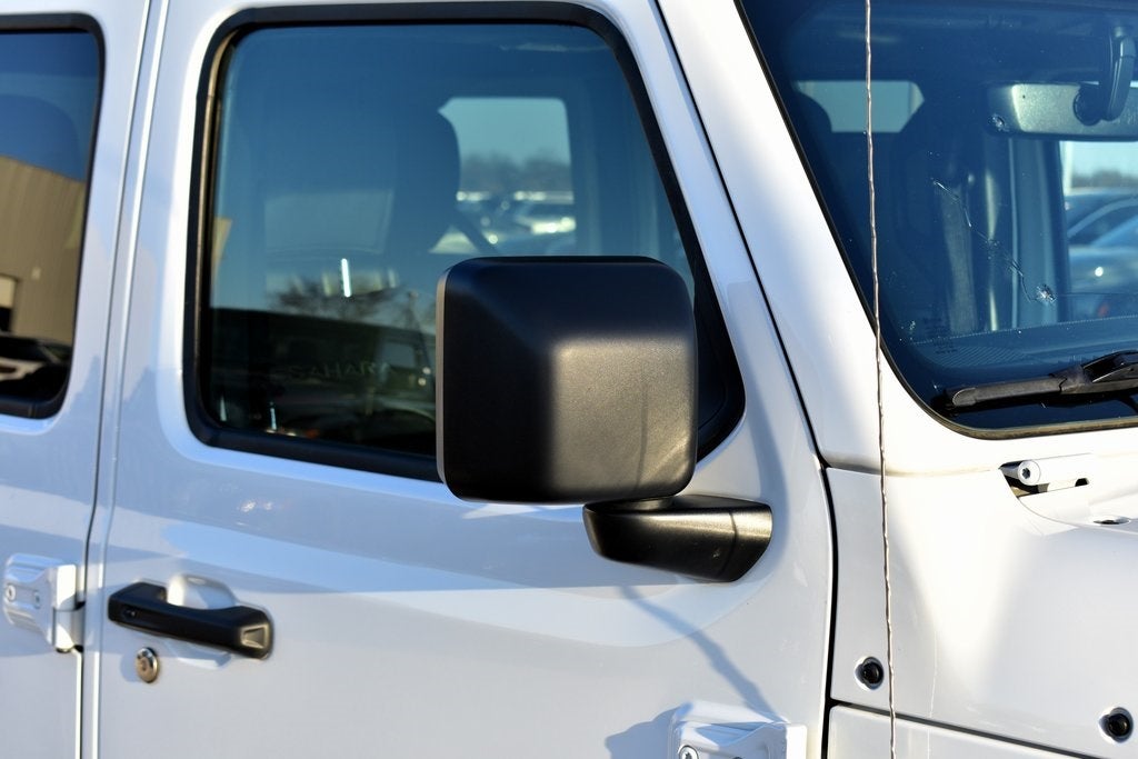 2023 Jeep Wrangler Sahara 4xe w/Body Colored Hard Top