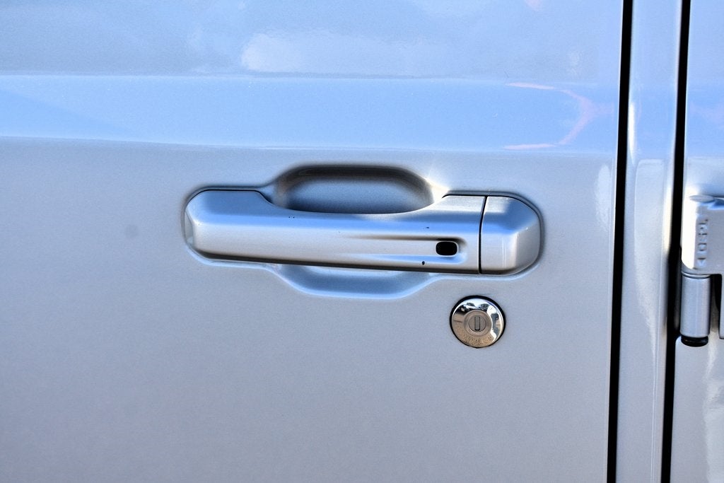 2022 Jeep Wrangler Unlimited Sahara High Altitude 4xe w/Sky Touch Roof