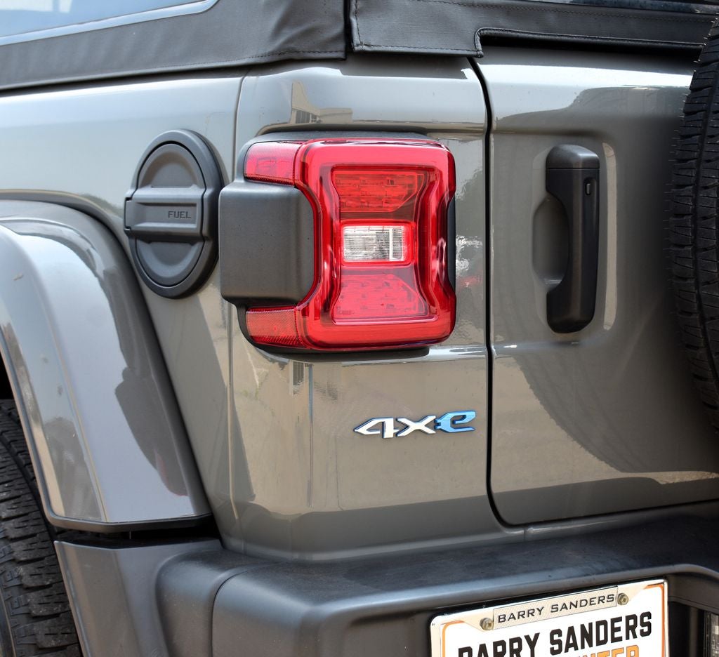 2023 Jeep Wrangler Sahara 4xe