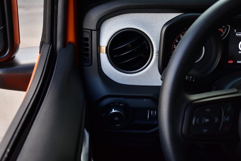 2025 Jeep Wrangler Sport 2-Door 4x4