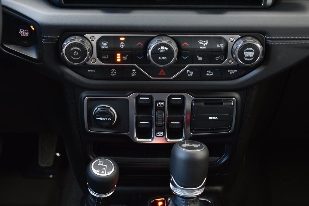 2026 Jeep Wrangler Sahara 4-Door 4x4