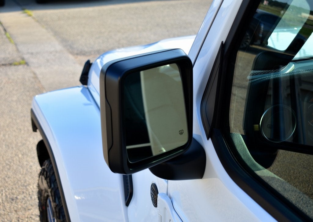 2025 Jeep Wrangler Sahara 4-Door 4x4