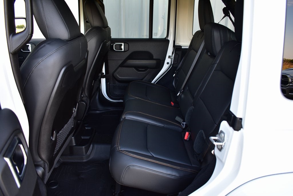 2025 Jeep Wrangler Sahara 4-Door 4x4