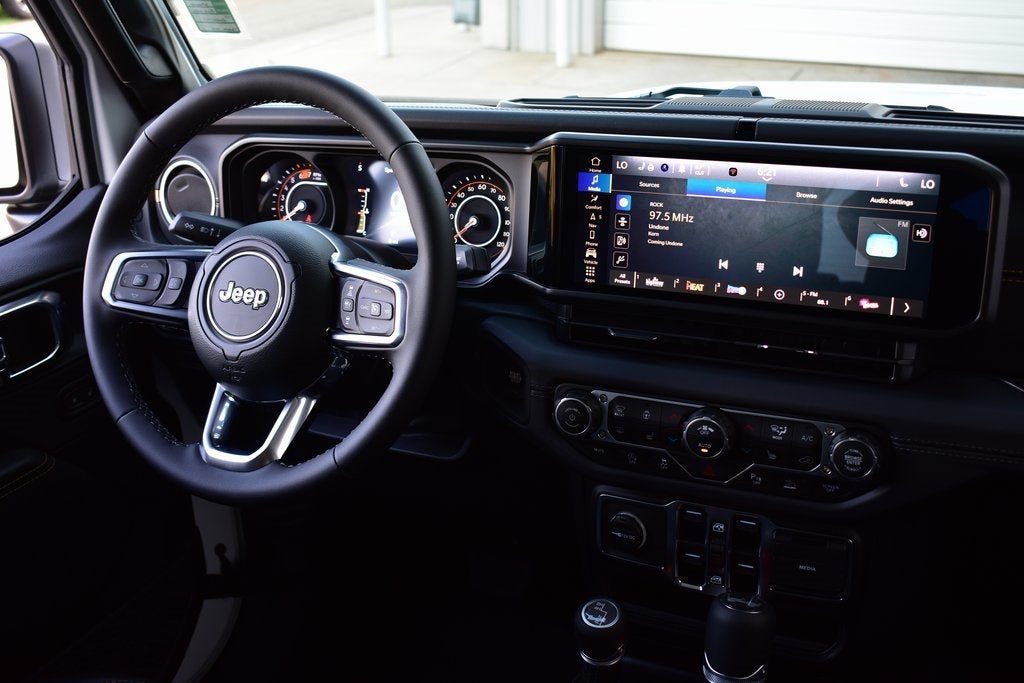 2025 Jeep Wrangler Sahara 4-Door 4x4