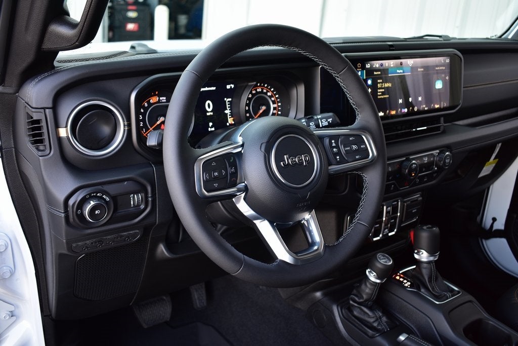 2025 Jeep Wrangler Sahara 4-Door 4x4