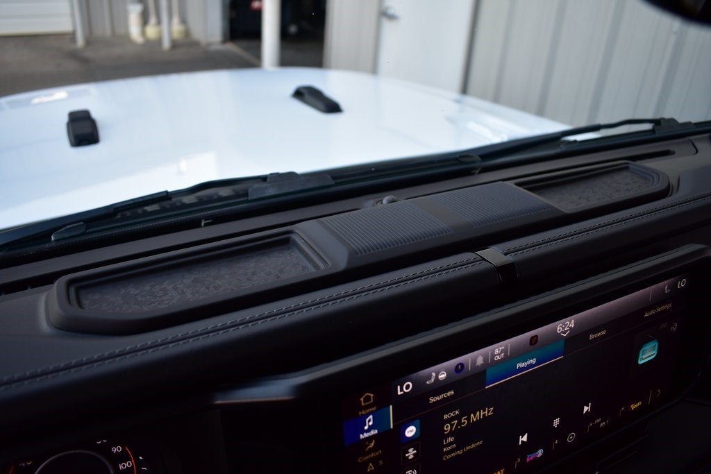 2025 Jeep Wrangler Sahara 4-Door 4x4