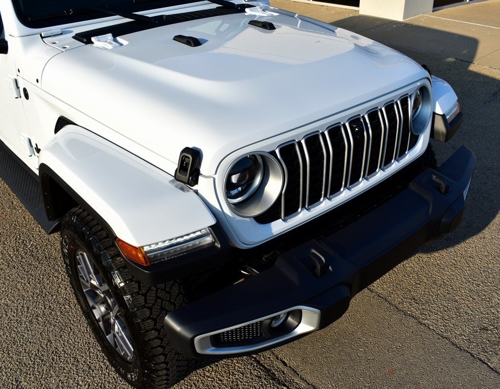 2025 Jeep Wrangler Sahara 4-Door 4x4