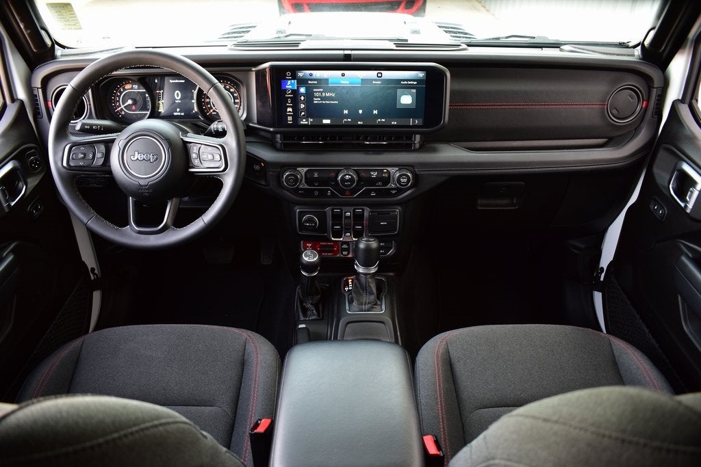 2025 Jeep Wrangler Rubicon Hard Top