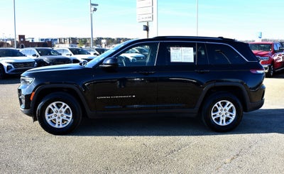 2023 Jeep Grand Cherokee Laredo 4x4