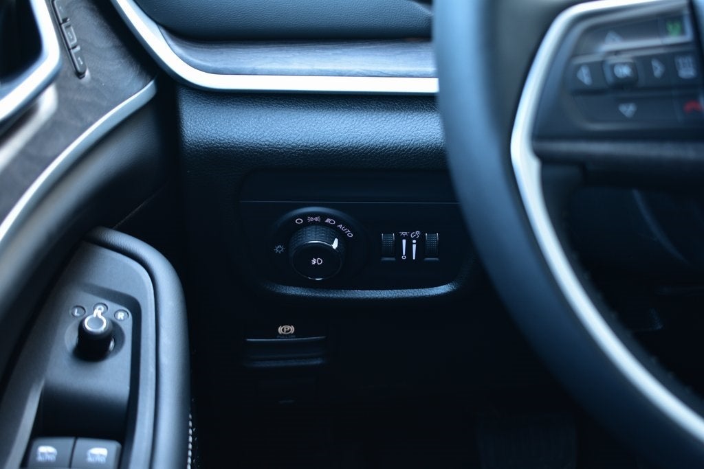 2024 Jeep Grand Cherokee Limited Night Edition 4x4