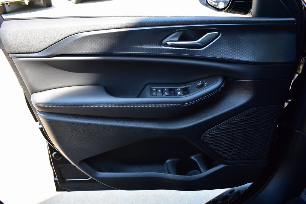 2025 Jeep Grand Cherokee L Altitude X 4x4