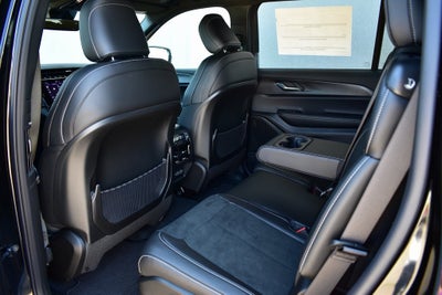 2025 Jeep Grand Cherokee L Altitude X 4x4