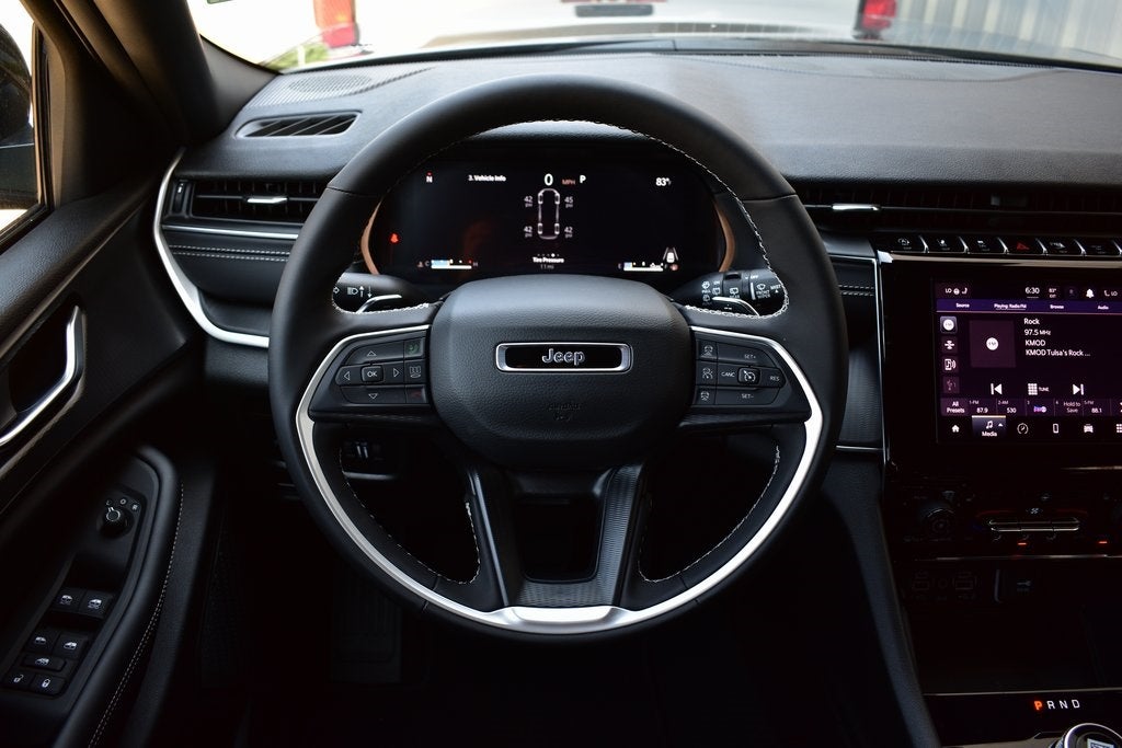 2025 Jeep Grand Cherokee L Altitude X 4x4