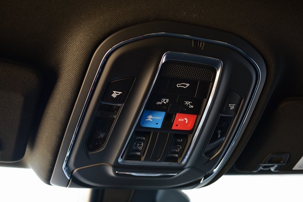 2025 Jeep Grand Cherokee L Altitude X 4x4