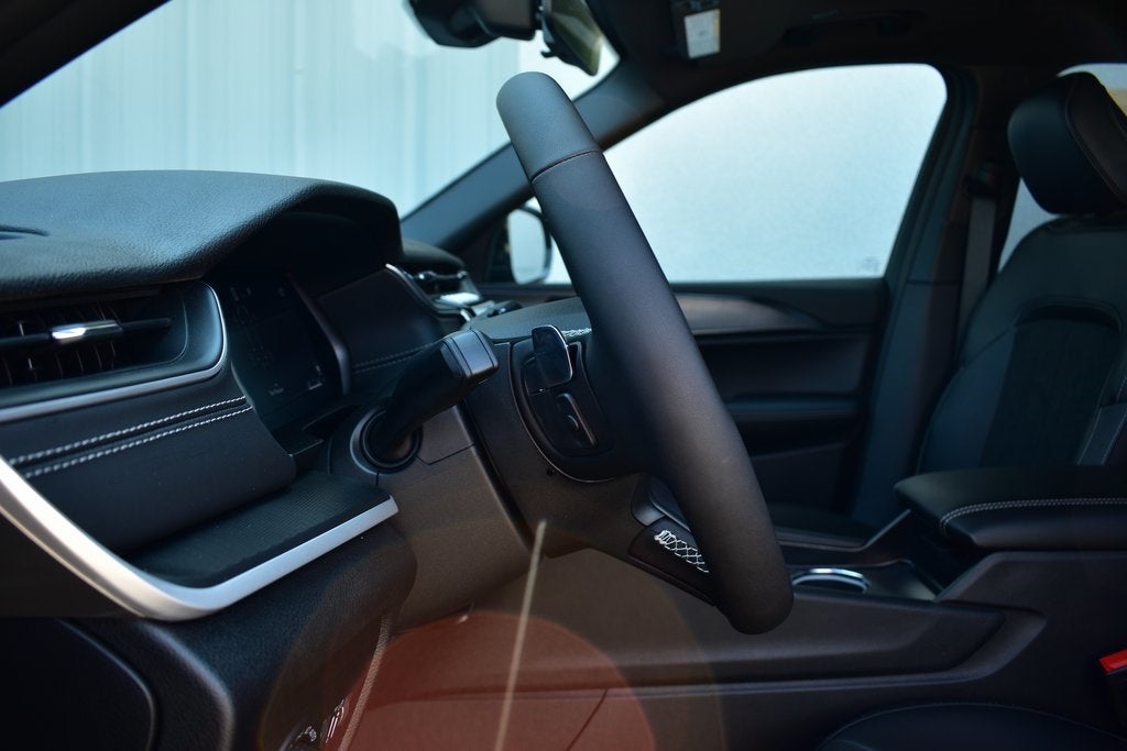 2025 Jeep Grand Cherokee L Altitude X 4x4