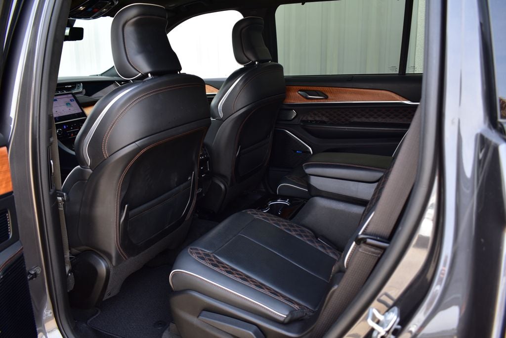 2022 Jeep Grand Cherokee L Summit