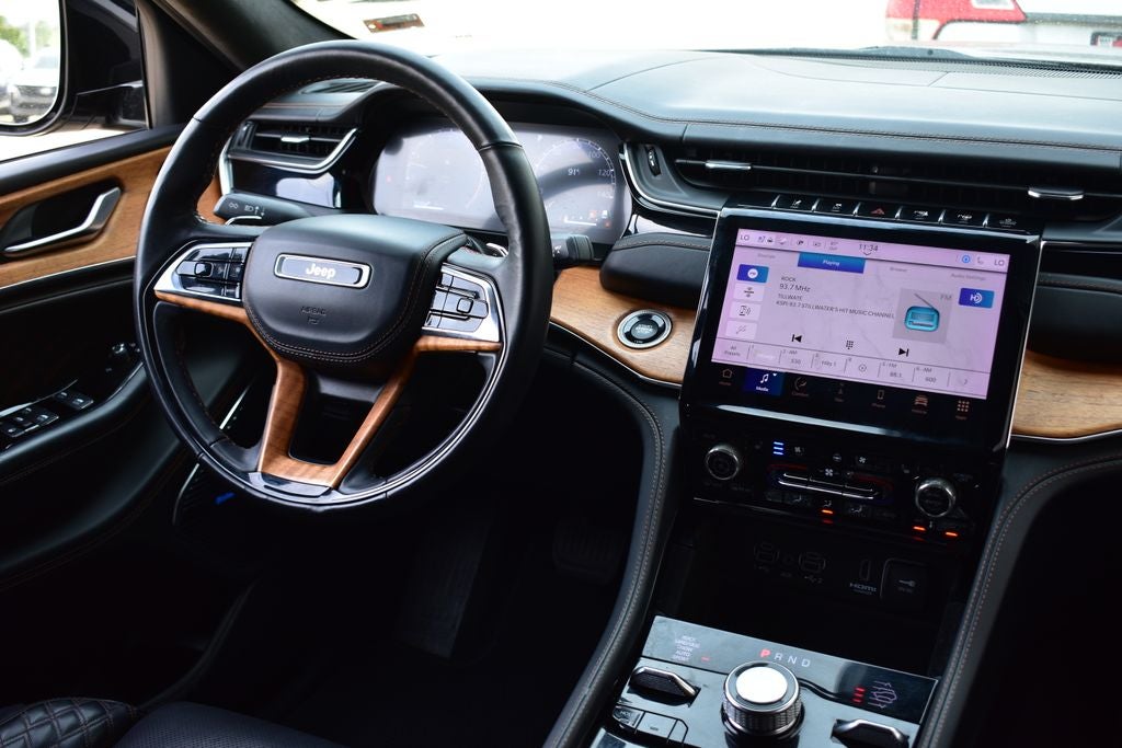 2022 Jeep Grand Cherokee L Summit