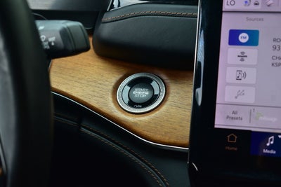 2022 Jeep Grand Cherokee L Summit