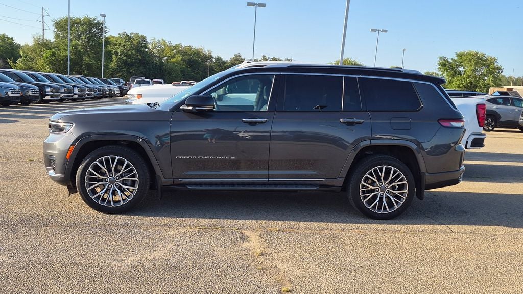 2022 Jeep Grand Cherokee L Summit