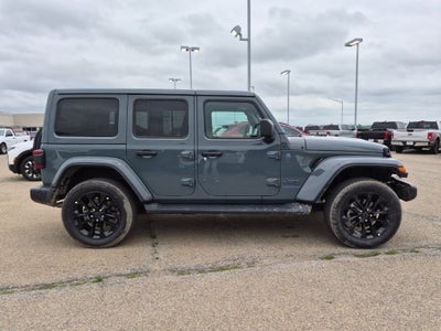2025 Jeep Wrangler Sahara 4xe