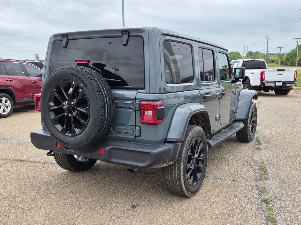 2025 Jeep Wrangler Sahara 4xe