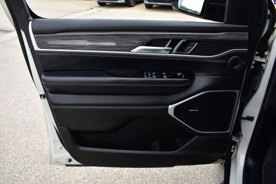2022 Jeep Wagoneer Series III