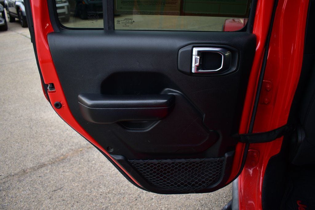 2021 Jeep Gladiator Sport Hard Top