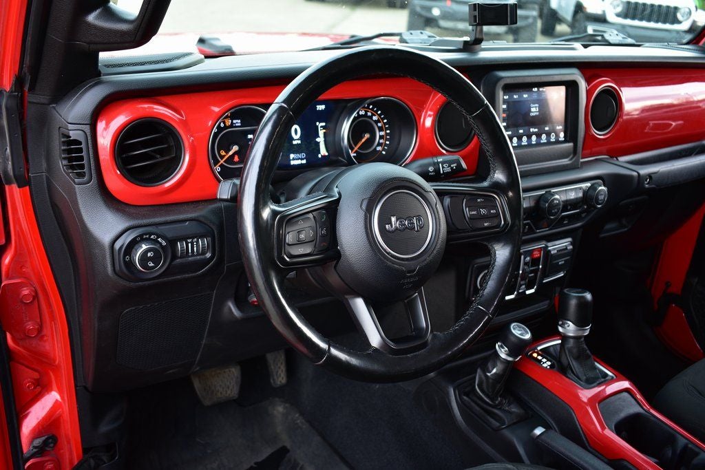 2021 Jeep Gladiator Sport Hard Top