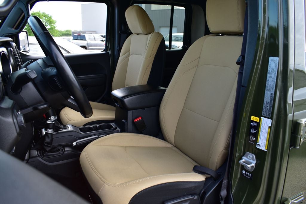 2022 Jeep Gladiator Willys