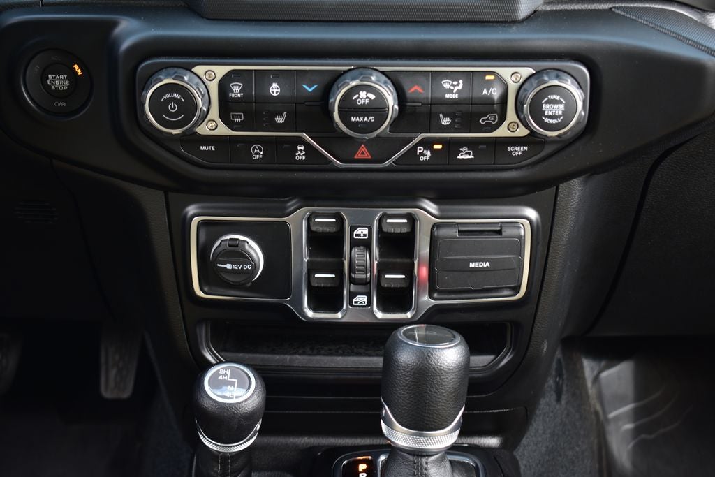 2022 Jeep Gladiator Willys