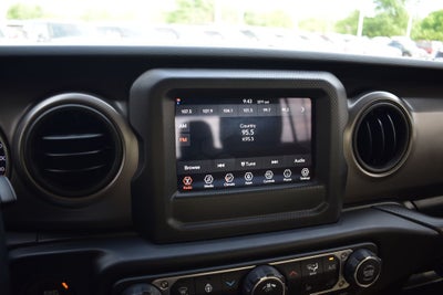 2022 Jeep Gladiator Willys