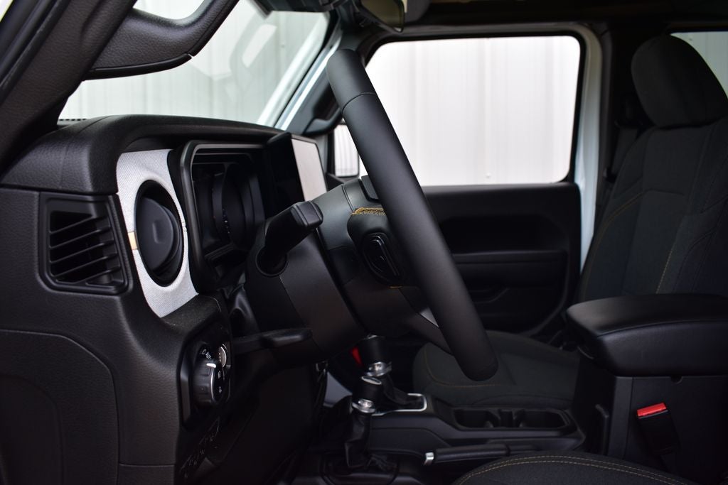 2025 Jeep Gladiator Sport S