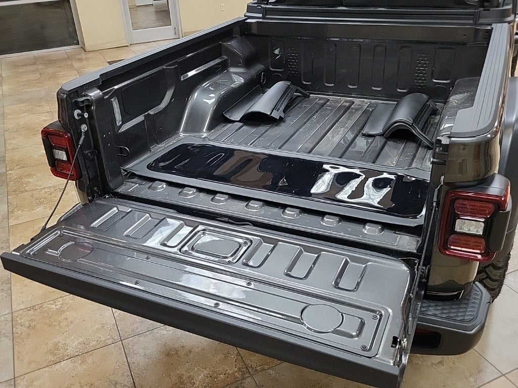 2025 Jeep Gladiator Mojave 4x4