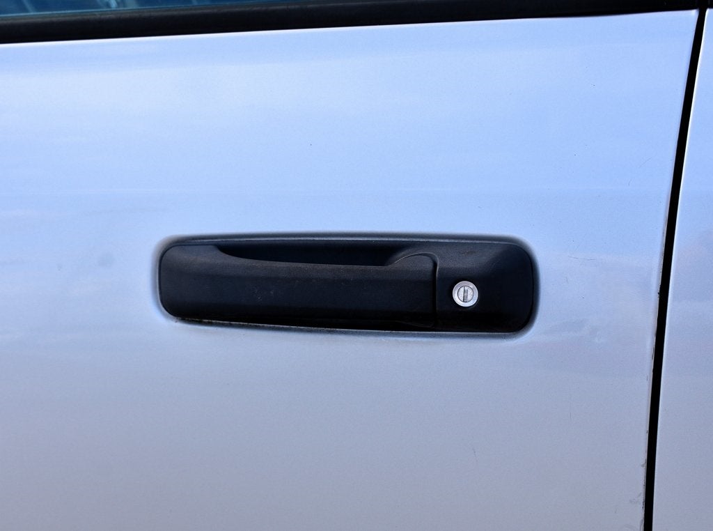 2015 RAM 1500 Express Quad Cab 4x4