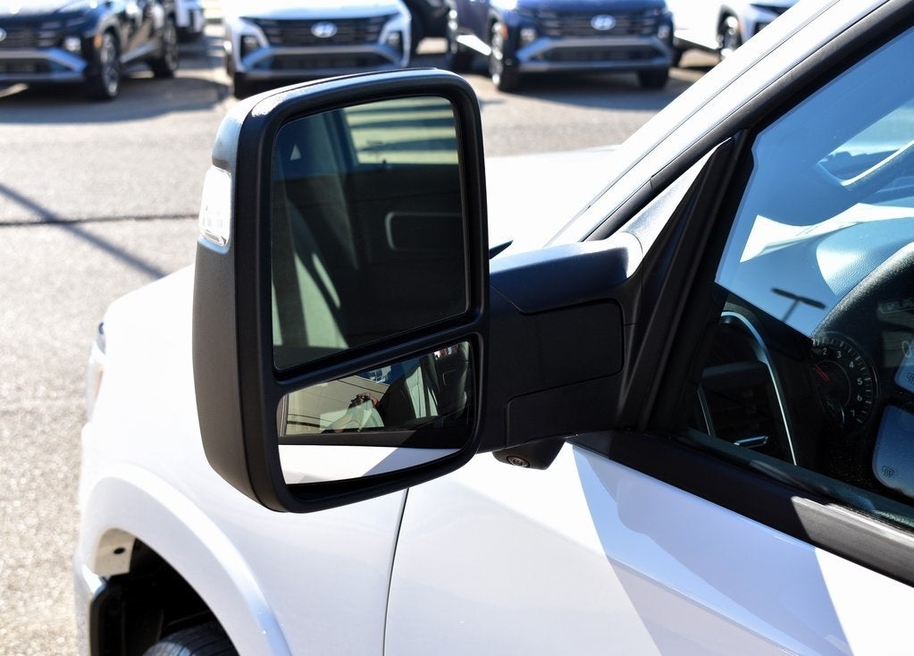 2025 RAM 1500 Big Horn/Lone Star Crew Cab 4x4 5'7" Box