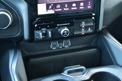 2025 RAM 1500 Big Horn/Lone Star Crew Cab 4x4 5'7" Box