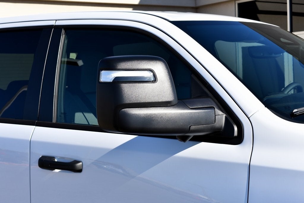 2025 RAM 1500 Big Horn/Lone Star Crew Cab 4x4 5'7" Box