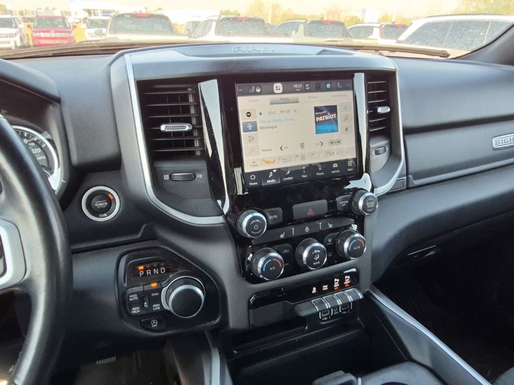 2022 RAM 1500 Big Horn/Lone Star Crew Cab 4x4 w/3.6L V6