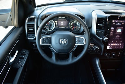 2025 RAM 1500 Big Horn/Lone Star Crew Cab 4x4 5'7" Box