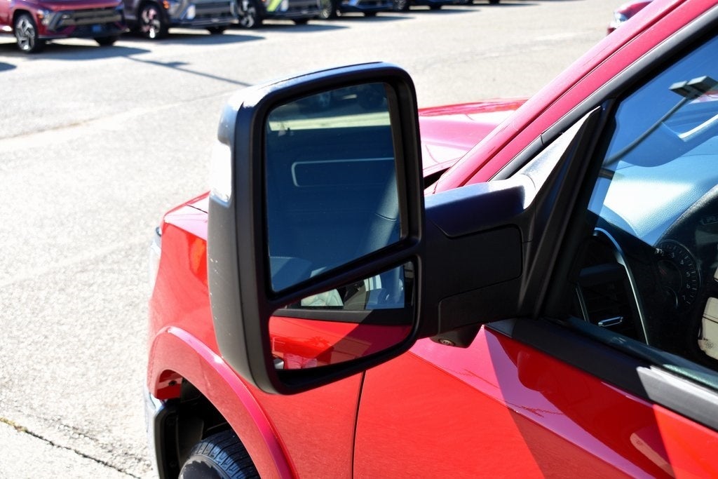 2025 RAM 1500 Big Horn/Lone Star Crew Cab 4x4 5'7" Box