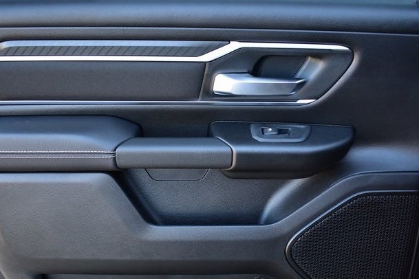 2025 RAM 1500 Big Horn/Lone Star Crew Cab 4x4 5'7" Box