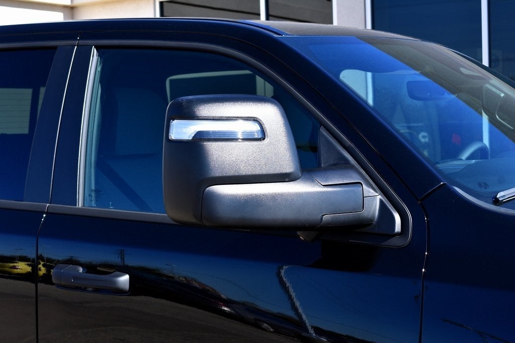 2025 RAM 1500 Big Horn/Lone Star Crew Cab 4x4 5'7" Box