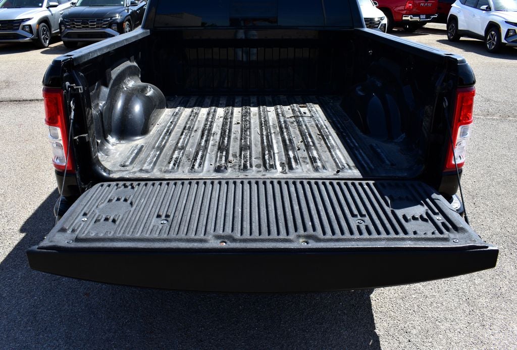 2022 RAM 1500 Big Horn/Lone Star Crew Cab 4x4 w/3.0L V6 EcoDiesel