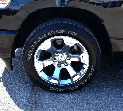 2022 RAM 1500 Big Horn/Lone Star Crew Cab 4x4 w/3.0L V6 EcoDiesel