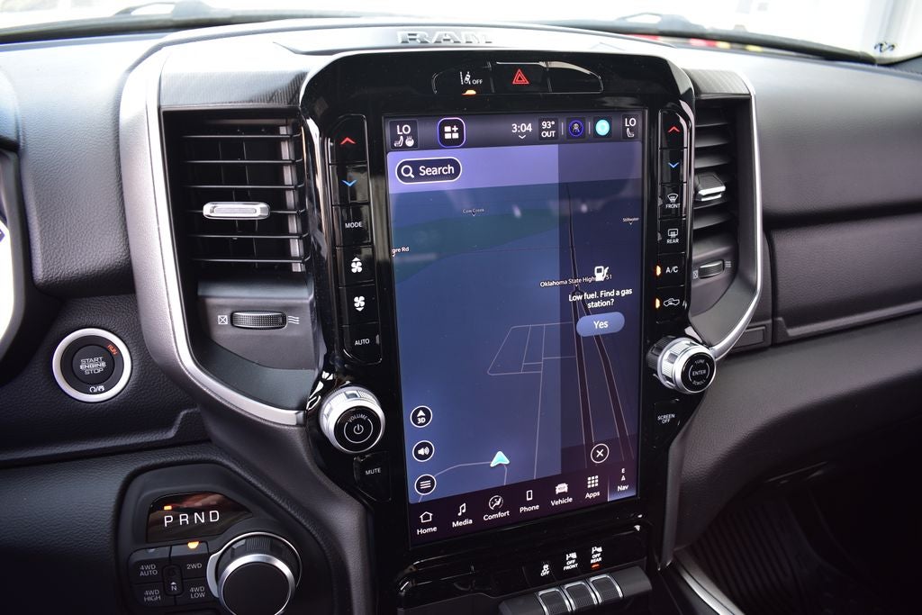 2026 RAM 1500 Big Horn/Lone Star Crew Cab 4x4 Night Edition w/5.7L Hemi