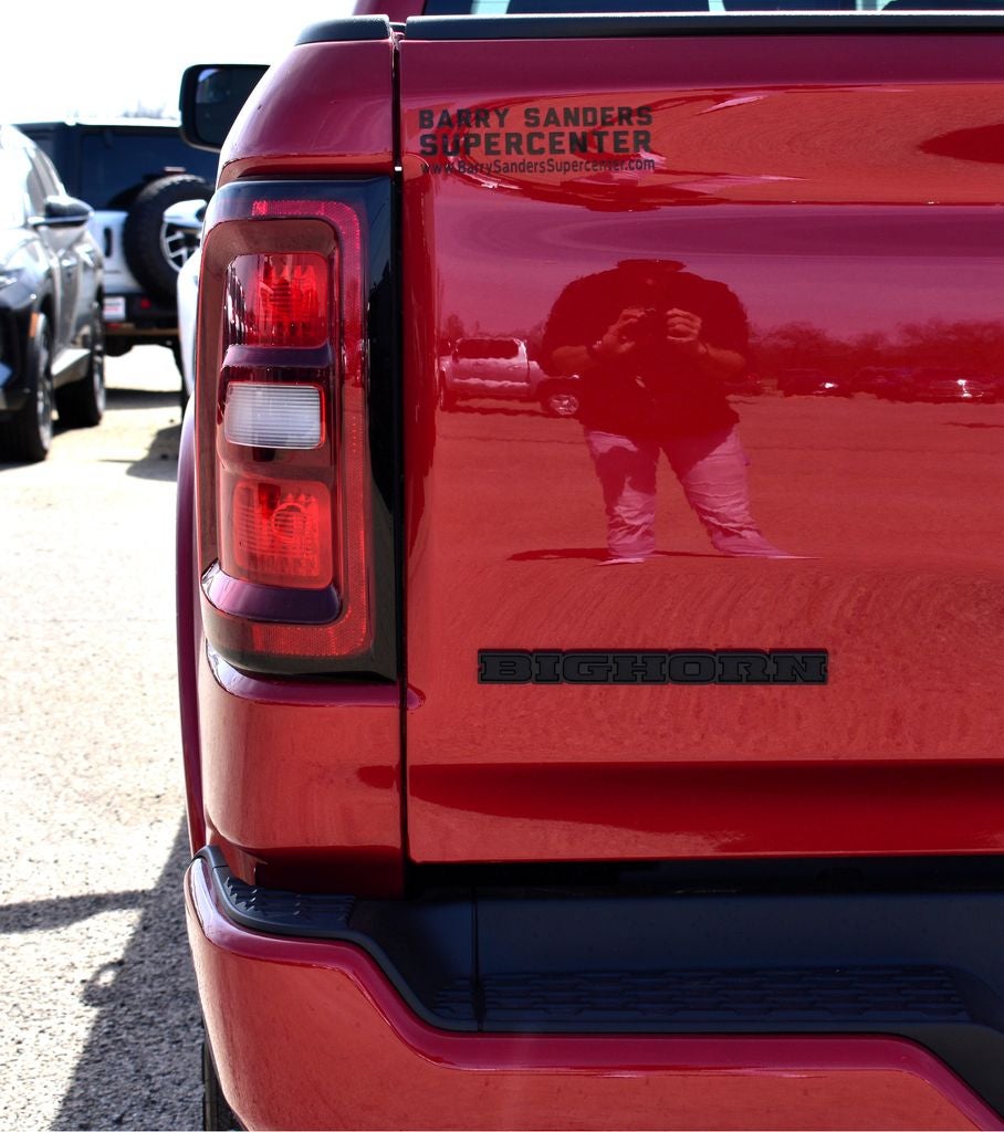 2026 RAM 1500 Big Horn/Lone Star Crew Cab 4x4 Night Edition