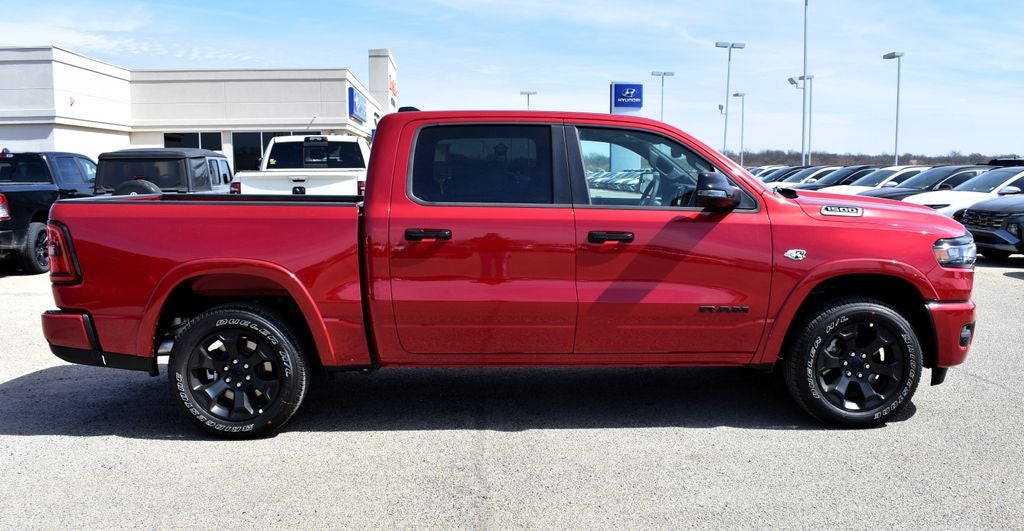 2026 RAM 1500 Big Horn/Lone Star Crew Cab 4x4 Night Edition